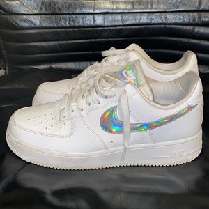 Nike Air Force 1 Low
White Irisdescent (W)